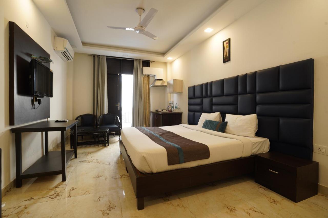 Park Studio Dlf Phase 2, Cyber City, Gurgaon Exterior foto